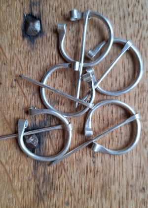 Pennacular Brooch - Sterling Silver